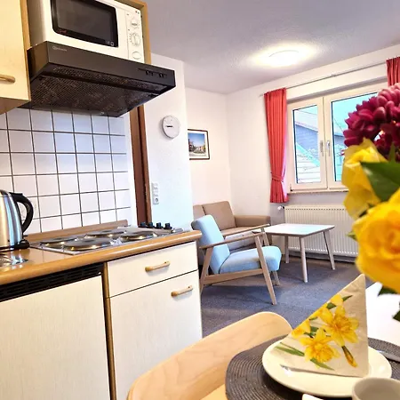 Apartmán Gaestehaus Kuehn Warft 03 *